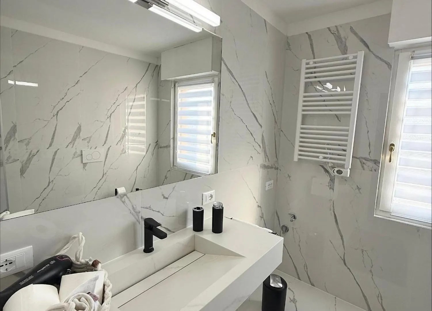 דוסובונו Catullo Loft Near Verona 0*,